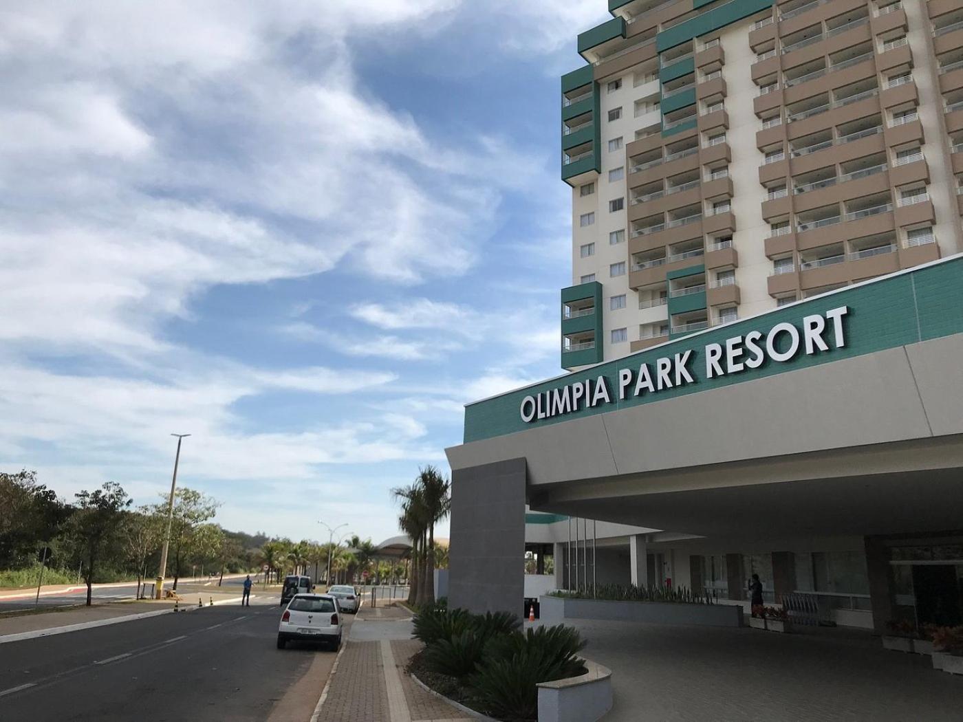 Olimpia Park Resort O Mais Divertido Resort Em Frente Ao Thermas Dos Laranjais - Pague Em Ate 12 Vezes Dış mekan fotoğraf